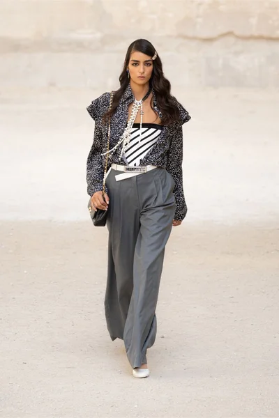 Look 58